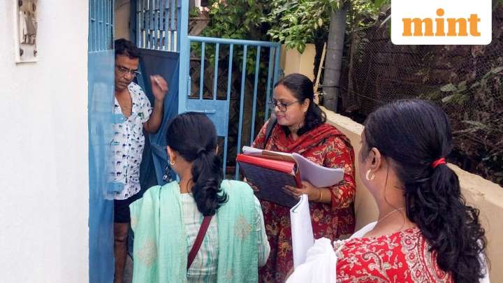 SIR in WB—EC acts against 8 BLOs for violating rules over form distribution