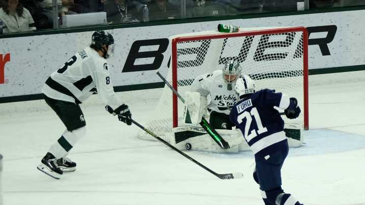 After huge weekend, No. 1-ranked MSU hockey faces road test at Notre Dame