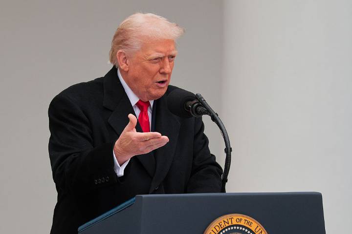 ‘I Didn’t Expect That’: Trump’s Big Power Moment Derails When a Surprise Interruption Pushes Him Into Strange Noises That Leave the Crowd Howling