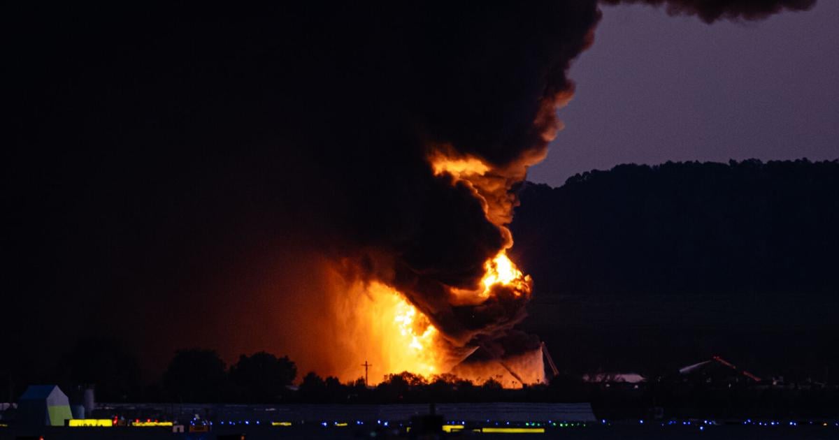 UPS plane crashes on takeoff from Louisville, Kentucky, airport, igniting huge fire on ground