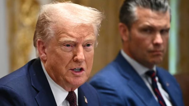 Los ataques a barcos de Trump parecen bastante impopulares, ya que los estadounidenses vuelven a apoyar el debido proceso