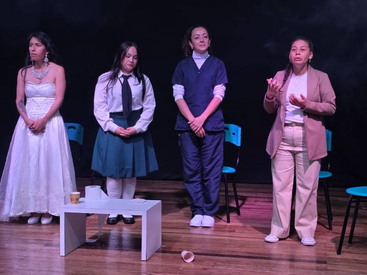 “Soltar el Corsé ”: cuatro mujeres, una erupción interior que sacude a Pasto