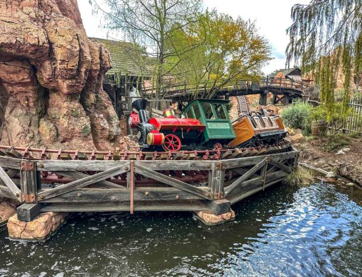 Disneyland reopens 6 attractions before busy Christmas holiday season