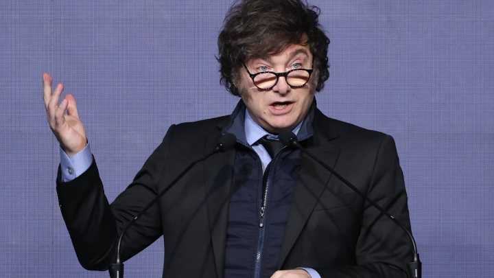 Milei se metió en la polémica de la AFA