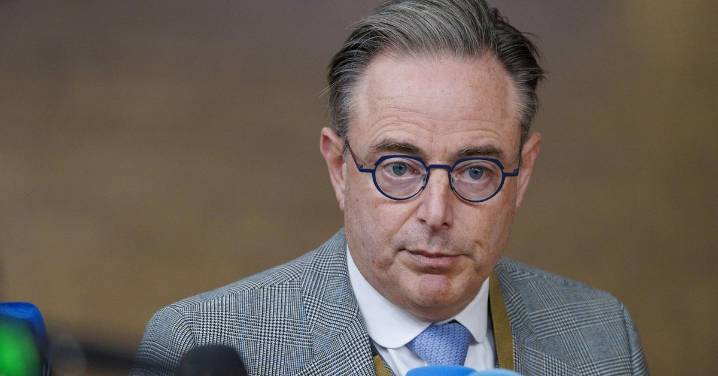 Bélgica plantea a sus jóvenes un servicio militar voluntario