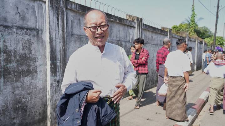 Political prisoners released in Myanmar mass amnesty