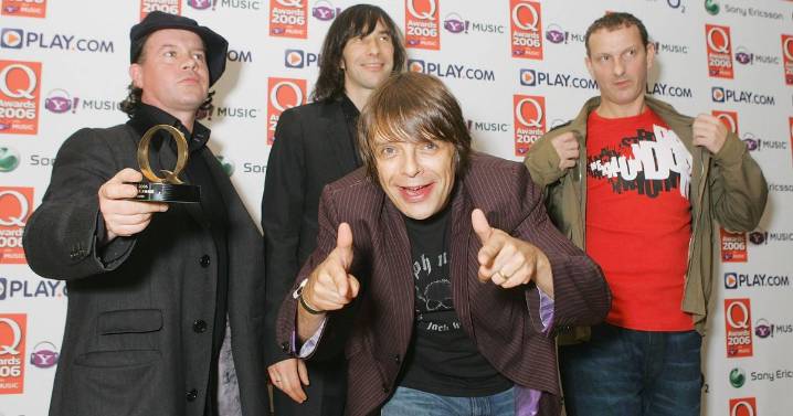 Stone Roses and Primal Scream bassist Gary 'Mani' Mounfield dies aged 63