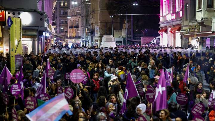 Así Fueron las Protestas en el Mundo por el 25N, Día de Eliminación de Violencia contra la Mujer