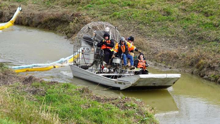 Environmental crews respond after UPS crash affects waterways