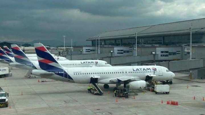 Latam Airlines Colombia anunció que solo cancelará un vuelo ida y regreso por software de Airbus
