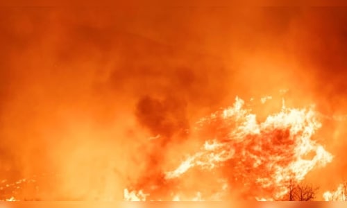 Massive fire guts hundreds of shanties near Rithala metro station in Delhi, one dead