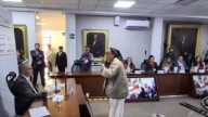 Víctima de Violencia Vicaria y Homicidio Increpa a Procurador de Hidalgo Durante Comparecencia