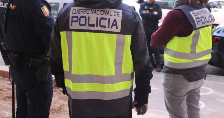 Detenido un vecino de Sanlúcar acusado del robo de cableado del alumbrado público