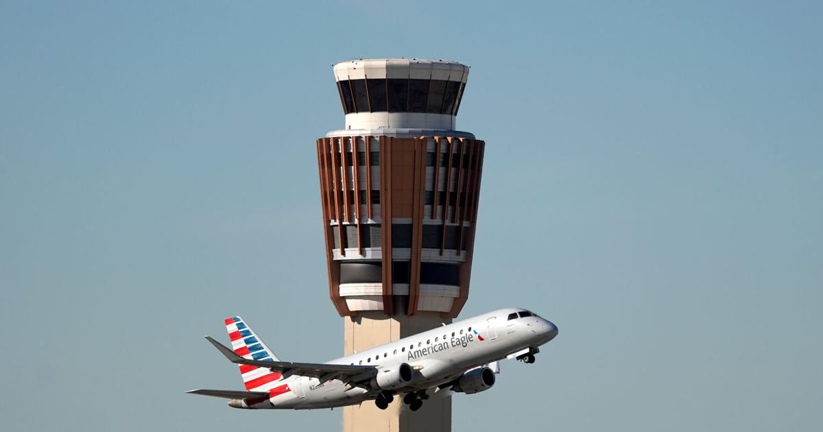 El tráfico aéreo en Acción de Gracias podría "reducirse a cuentagotas" si el cierre continúa