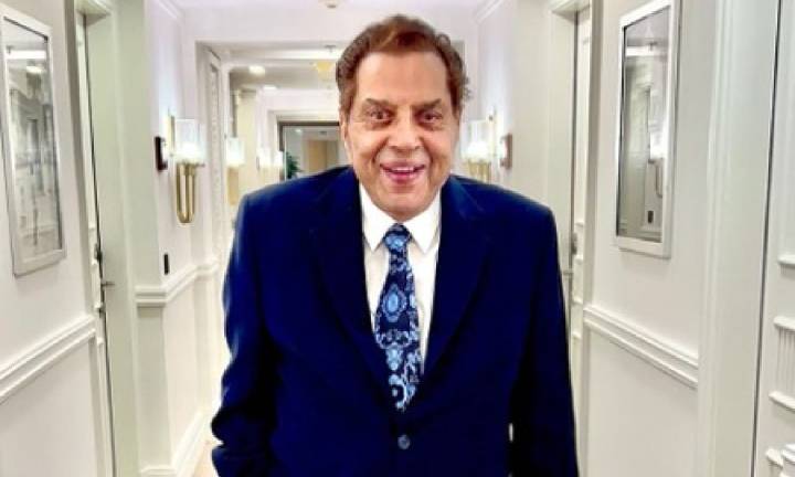 Dharmendra in hospital, 'not in a great state': industry insider