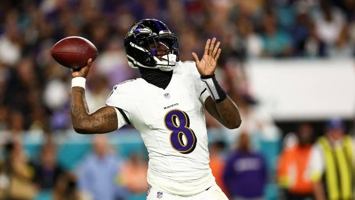 Harbaugh: Lamar Jackson 'should be OK' despite missing practice