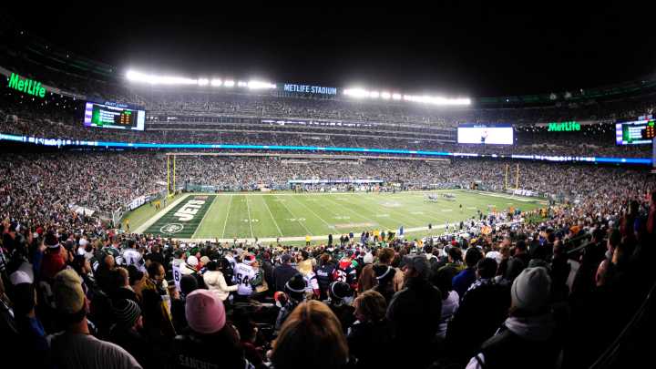 Do the Jets play on Thanksgiving? See their all