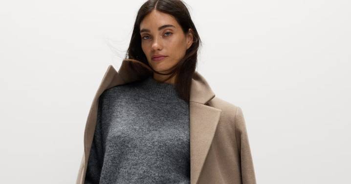Marks and Spencer shoppers snap up 'smart but comfortable' coat with perfect reviews
