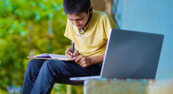 Jóvenes de zonas rurales siguen enfrentando desafíos para acceder a la educación superior: Universidad llega a toda Colombia