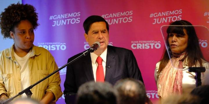 Juan Fernando Cristo oficializó su candidatura presidencial para el 2026 y descartó ser candidato del ‘petrosantismo’: “Eso no existe”