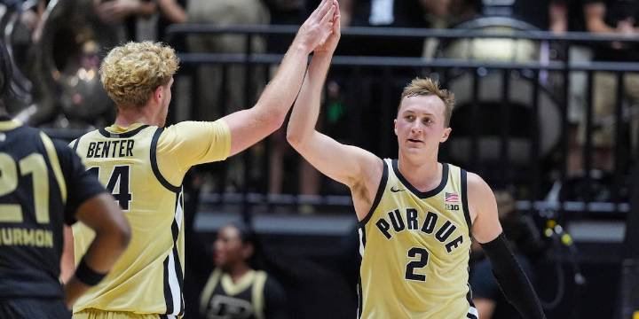 Purdue leapfrogged by Houston for No. 1 ranking in AP Top 25 despite fewer first