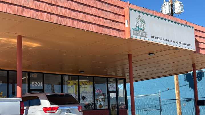 Popular burrito restaurant receives low inspection scores: List