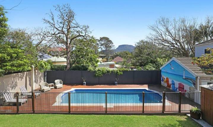 Competitive auction: North Wollongong entertainer fetches nearly $3m