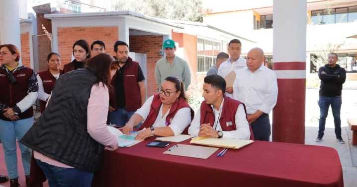 Tlalnepantla otorga apoyos económicos a afectados por explosión en unidad habitacional: ¿cuántos cheques fueron entregados?