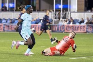 Deadspin | Temwa Chawinga earns second straight NWSL MVP award