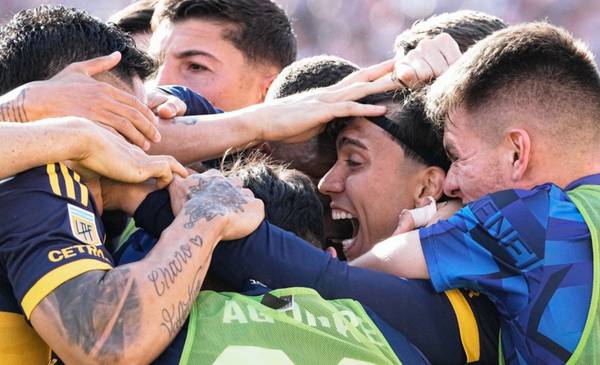 Agónica victoria de Boca rumbo al Superclásico: 2 a 1 a Estudiantes en La Plata
