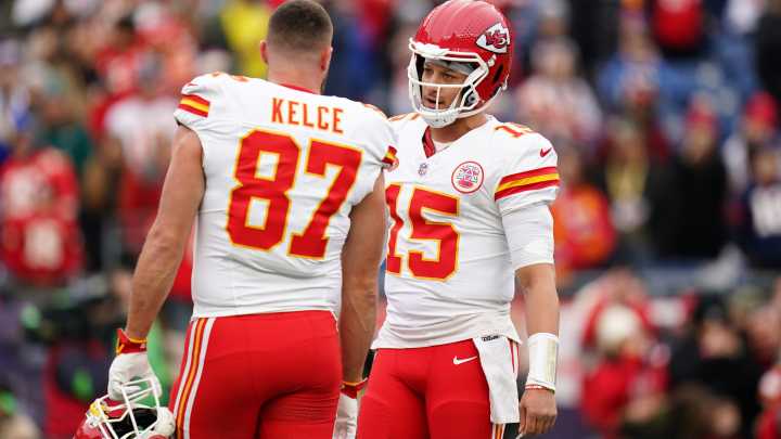 Shop popular Black Friday deals on gifts for Kansas City Chiefs fans