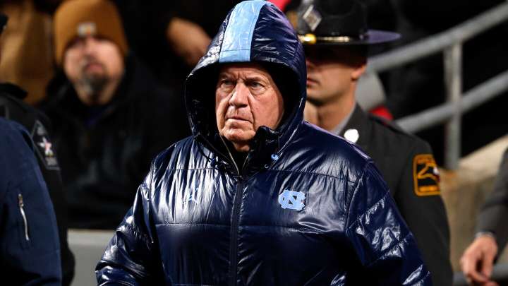 Bill Belichick finishes first college season at 4