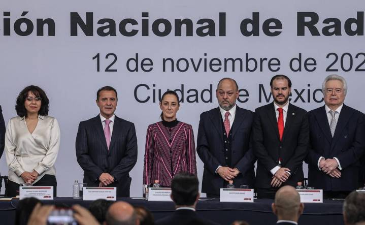 Sheinbaum invita a la CIRT a reunirse con Comisión para la Reforma Electoral