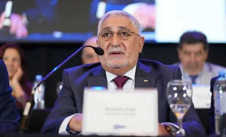 Por la crisis, el 80 % no toma empleados