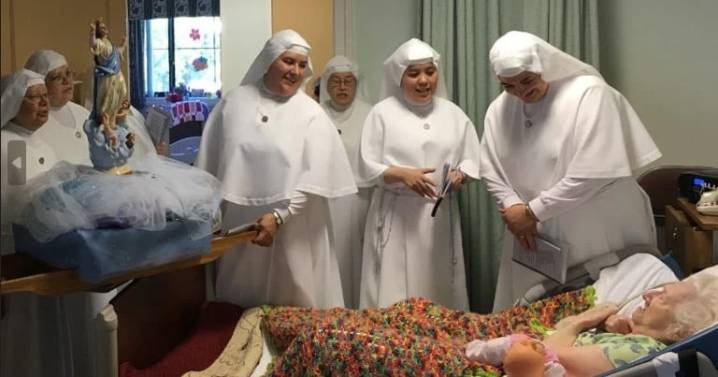 Preparing for death with the Sister Servants of Mary