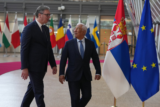 La UE elogia reformas de Ucrania y advierte a Serbia y Georgia en informes sobre ampliación