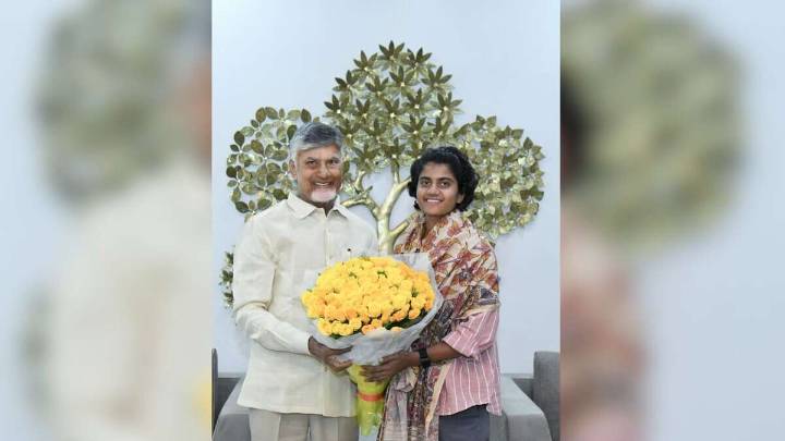 Andhra CM announces cash reward, plot and job to World Cup winner Shree Charani
