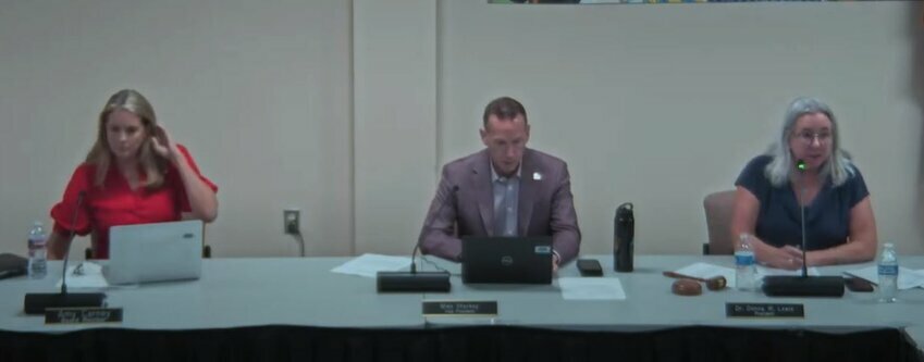 SUSD officials to hear opinions about closing Pima, Echo Canyon