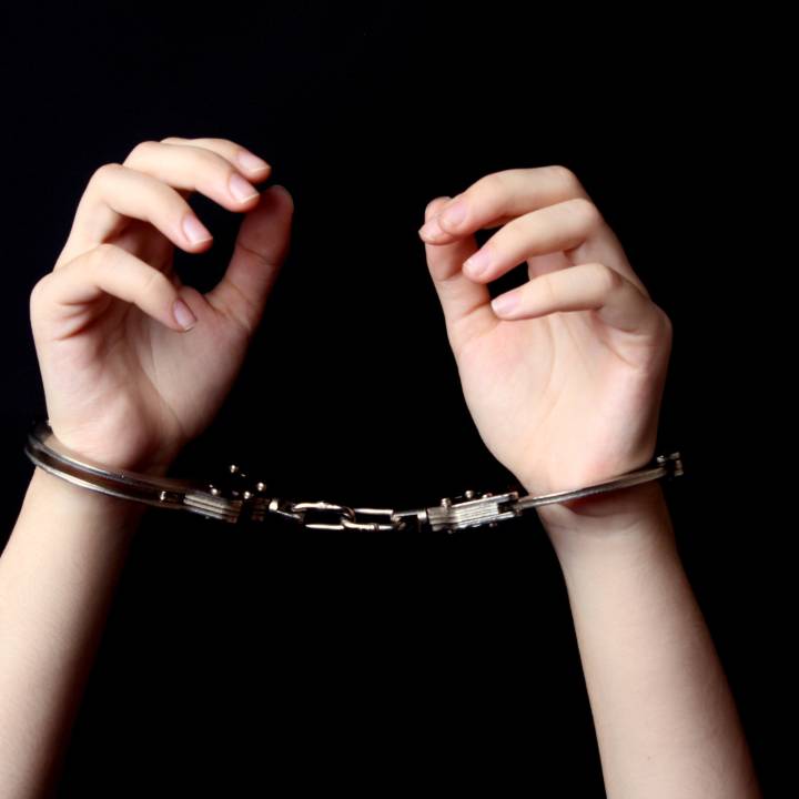 La jueza dicta prisión provisional para un hombre investigado por agredir a otro en Calanda