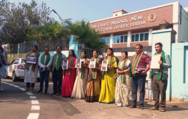 Odisha bypoll: BJD urges removal of BJP’s banners from govt premises in Nuapada