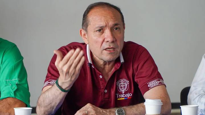 Procuraduría abre indagación previa contra el ministro Antonio Sanguino: estas son las razones