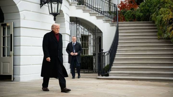 Plan del Gobierno de Trump para reducir acceso a ciertos préstamos estudiantiles enfurece a enfermeros y grupos de salud