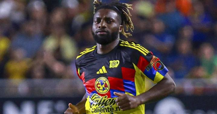 Allan Saint-Maximin se baja de la Ida ante Rayados por fuerte cuadro gripal