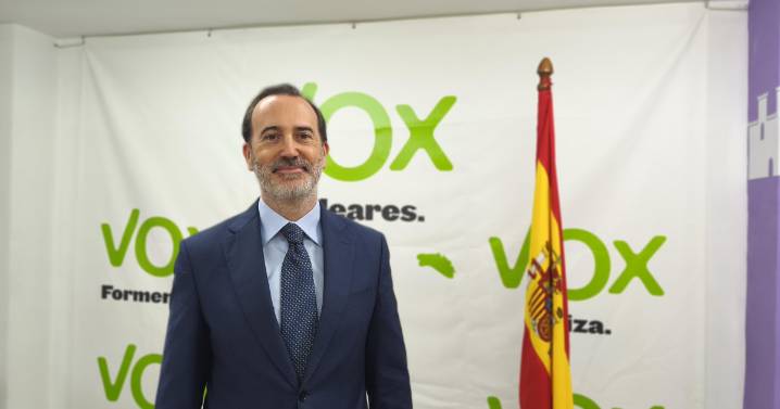 «Sánchez ha llevado al PSOE a la ruina, hace falta un movimiento sísmico de todos para echarlo"