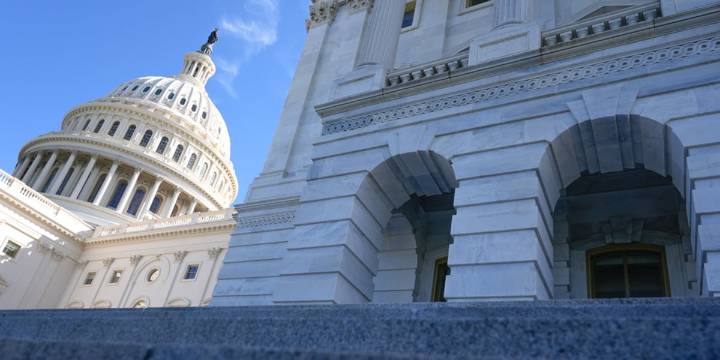 Wisconsin lawmakers respond to end of government shutdown, healthcare costs remain uncertain