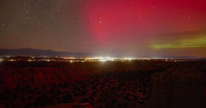 Northern lights seen as far south as New Mexico, Florida on Tuesday night