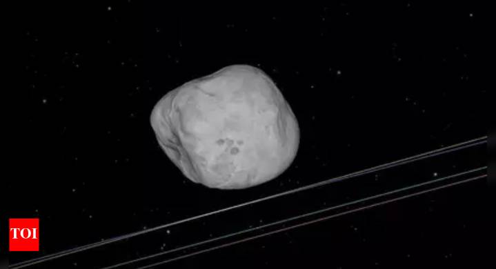 Interstellar visitor 3I/ATLAS loses tail, baffles astronomers about its identity