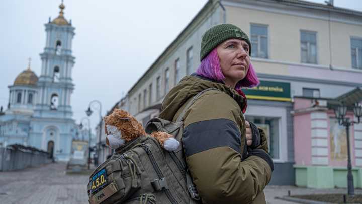 Women increasingly join Ukraine's military to fight Russia : NPR