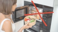 Cómo calentar la comida cuando no tenés microondas y no podés usar la cocina a gas