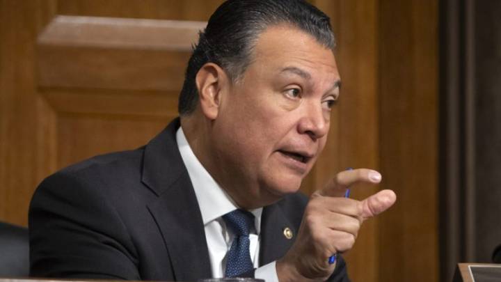 Sen. Alex Padilla won’t run for Governor of California